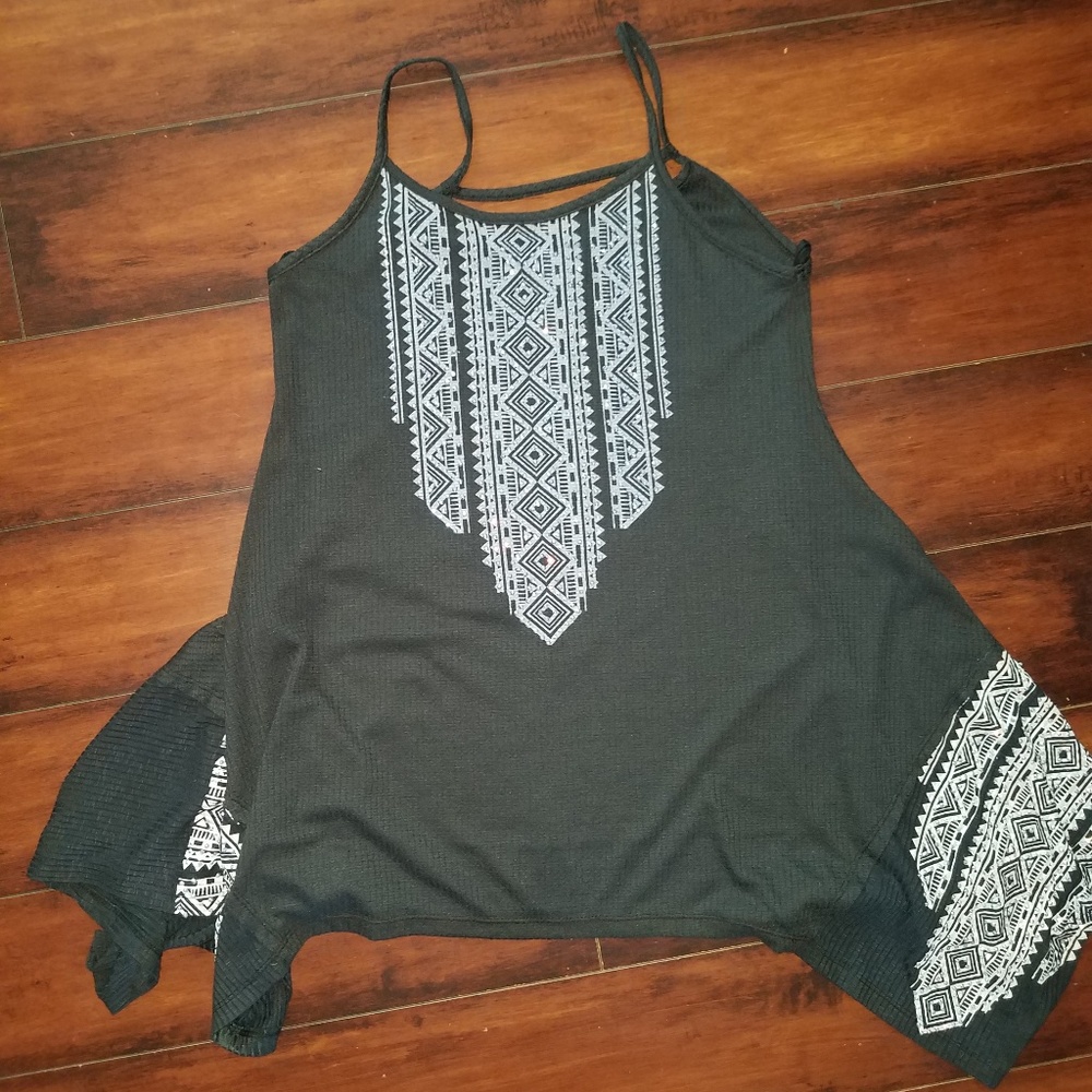 Grey Aztec Print Flowy Tank